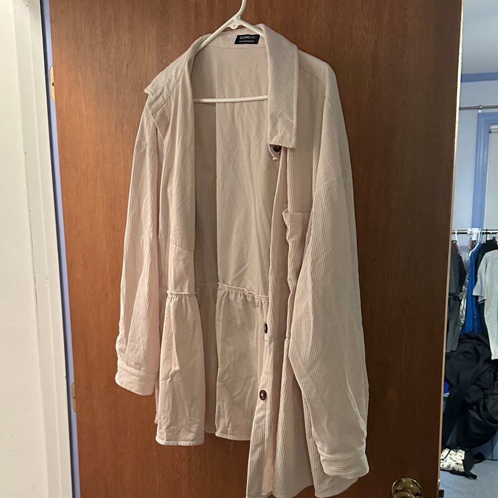 BloomChic Light Beige jacket